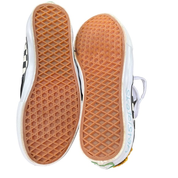 Vans Skate Era Skateistan Checkerboard Canvas Suede Sneakers - Picture 11 of 13